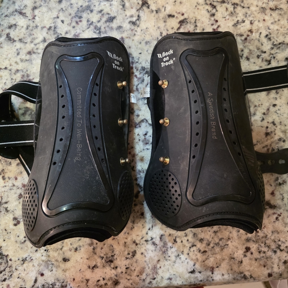 Back on Track Royal Tendon Boots(Open Front) Cob Size